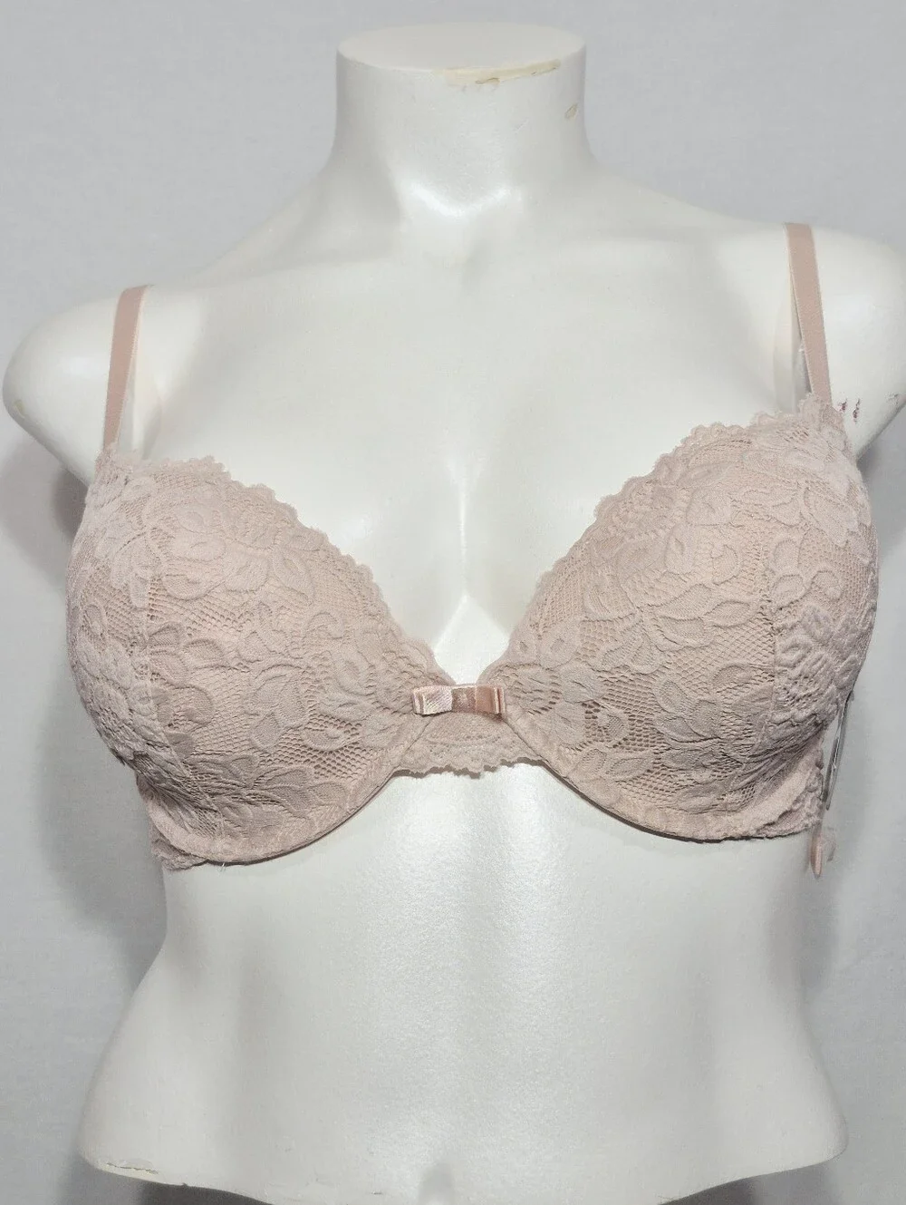 34F Fredericks of Hollywood Jessica Lace Deep Plunge Push‎ Up UW Bra Beige NWT